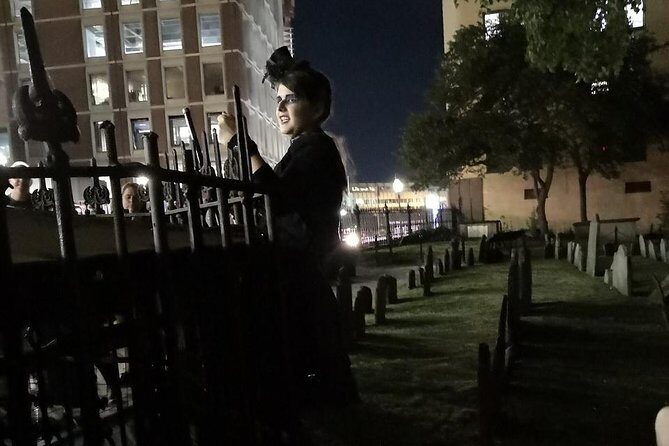 Boston Ghosts and Gravestones Trolley Tour - Practical Tips for Travelers