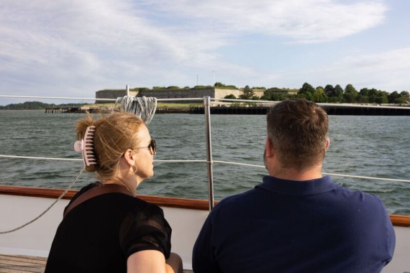 Boston: Harbor Champagne Sunset Sail from Rowes Wharf - A Closer Look at the Boston Harbor Sunset Cruise