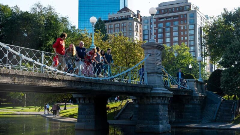 Boston History & Highlights Tour: From Revolution to Today - Guide Experience and Tour Quality