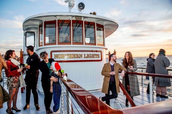 Boston Holiday Cocoa Cruise - An In-Depth Look at the Boston Holiday Cocoa Cruise