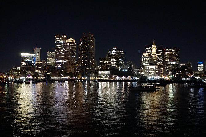 Boston Holiday Cocoa Cruise - The Sum Up: A Cozy Holiday Tradition