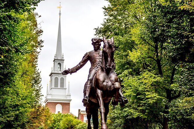 Boston Lexington and Concord Revolutionary War full day tour - Introduction: An Authentic Journey into the American Revolution