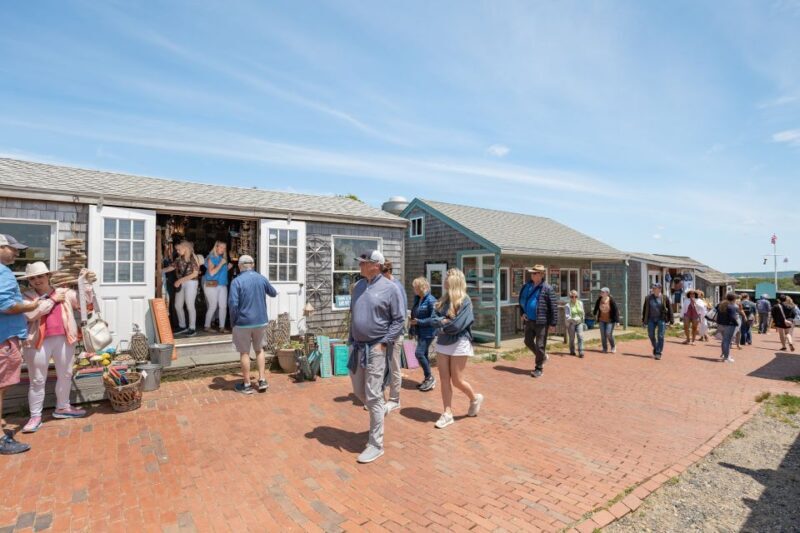 Boston: Martha's Vineyard Day Trip with Optional Island Tour - The Guided Island Tour Upgrade