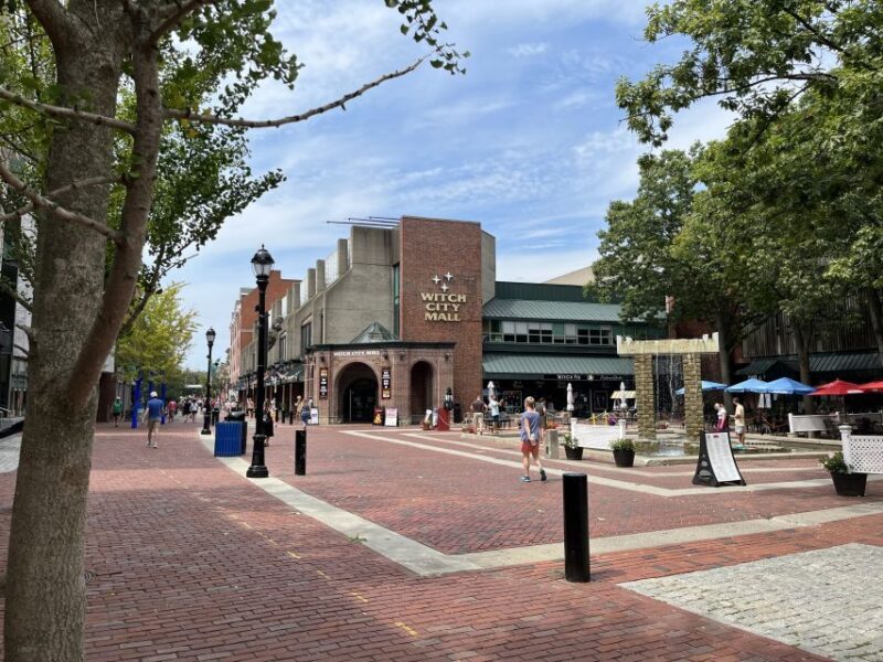 Boston: Salem by Boat  Witch Trials & Walking Tour - What the Reviews Say