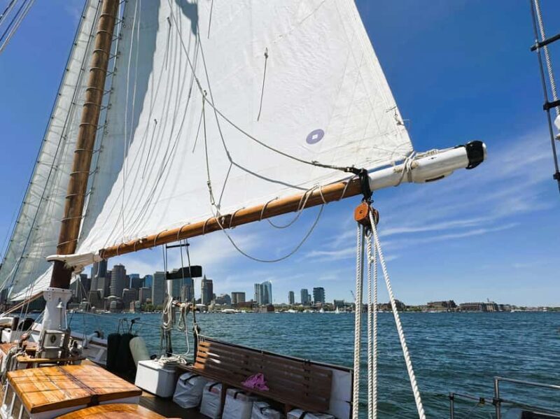 Boston: Sunday Pastry & Prosecco Sail on Boston Harbor - FAQs