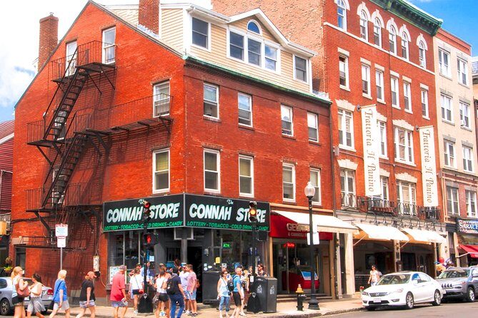 Boston's North End History + Photo Walking Tour (SMALL Group) - What Makes the Guide Stand Out?