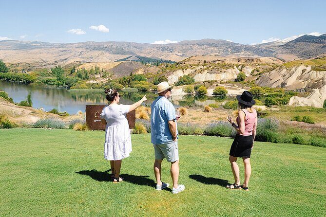 Boutique Wine Tour - visit Central Otago, 4 Wineries & Lunch - What Past Travelers Say
