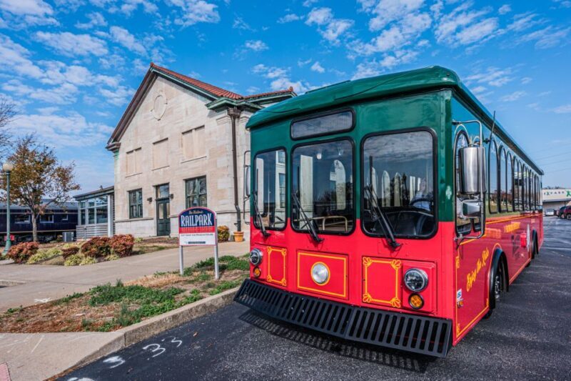 Bowling Green: City Sightseeing Tour by Trolley - Starting Point and Logistics
