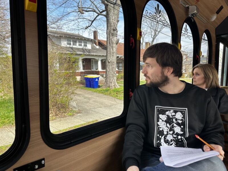 Bowling Green: City Sightseeing Tour by Trolley - The Experience on Board