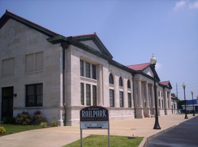 Bowling Green: Historic RailPark & Train Museum Entry & Tour - An In-Depth Look at the Experience
