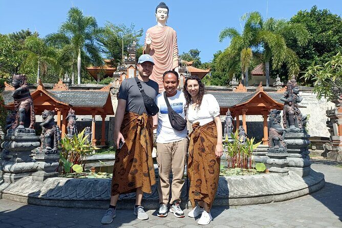 Brahmavihara Arama Banjar Hot Spring Ulundanu Bratan Private Tour - What’s Included and What’s Not