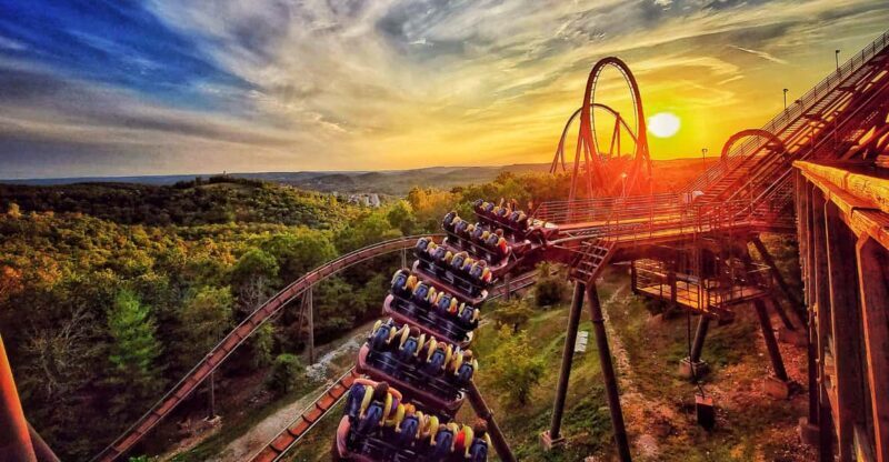 Branson: 1 or 2 Day Silver Dollar City Theme Park Tickets - Exploring Silver Dollar City: A detailed look at the 1 or 2-Day Theme Park Experience