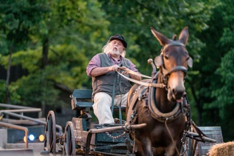 Branson: Chuckwagon Dinner Show and Outdoor Drama - In Closing