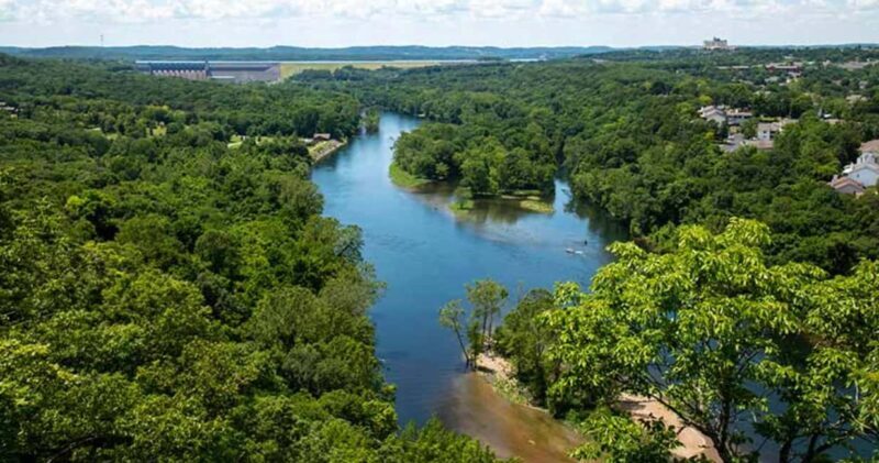 Branson: Downtown, Lake, Baird Mountain & Hollister 4x4 Tour - An In-Depth Look at the Branson 4x4 Tour