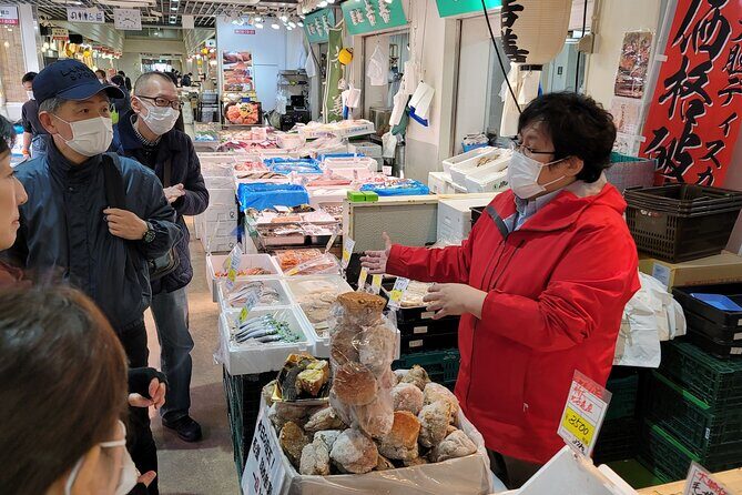 Breakfast at Tsukiji Market Tour - Authenticity and Learning