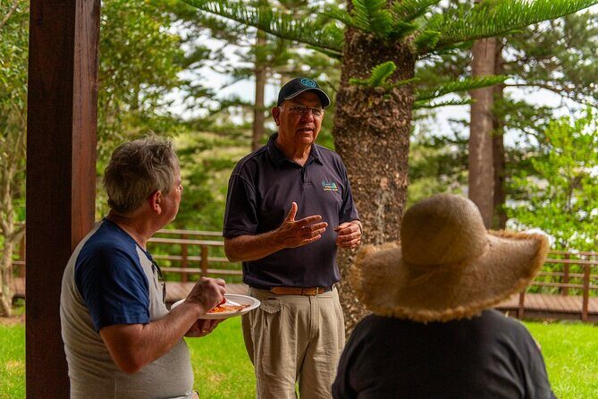 Breakfast Bushwalk in Norfolk Island - FAQ