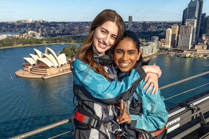 BridgeClimb Sydney - The Guides and Safety