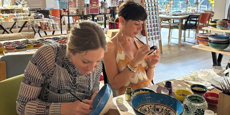 Brisbane: Ceramic Plates & Bowls Paint and Sip Classes - Key Points