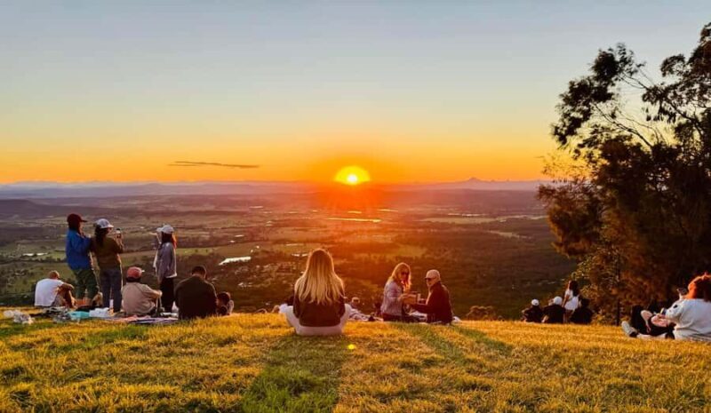 Brisbane/Gold Coast: Sunset, Dinner, Stars/Premium Telescope - Key Points