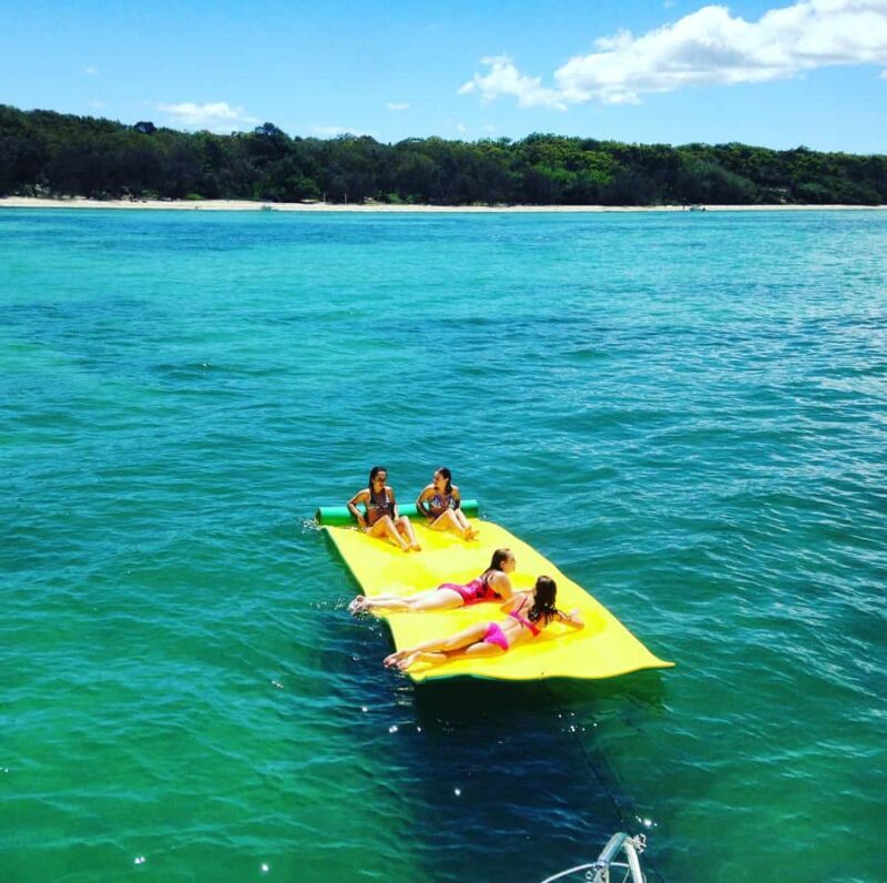 Brisbane: Half-Day Moreton Bay Sailing Cruise with Antipasto - The Experience in Detail