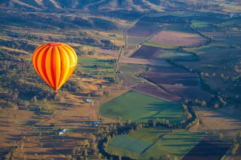 Brisbane: Hot Air Balloon Flight with Vineyard Breakfast - The Sum Up