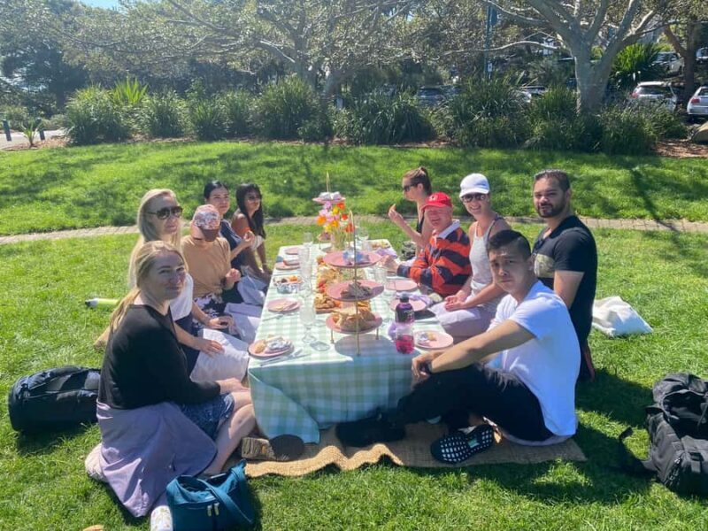 Brisbane Luxurious pop up picnic at the City Botanic gardens - What the Picnic Includes
