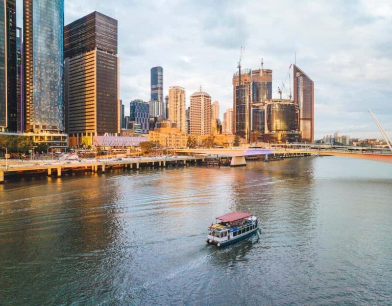 Brisbane: Midday 1.5-Hour Sightseeing Cruise 12.30pm-2.00pm - Who Should Consider This Cruise?