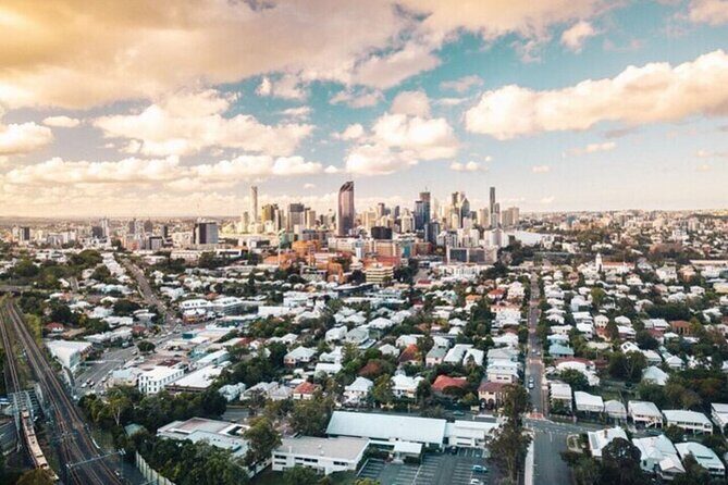 Brisbane Must-See Attractions Walking Tour with a guide - What the Reviews Say