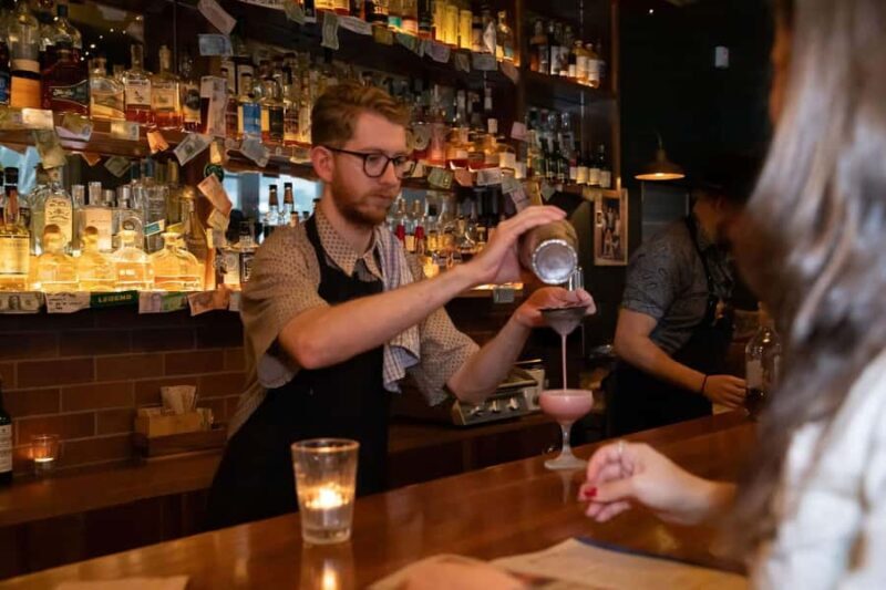 Brisbane: Small Bars and Street Art Tour with a Drink - The Experience: Detailed Breakdown