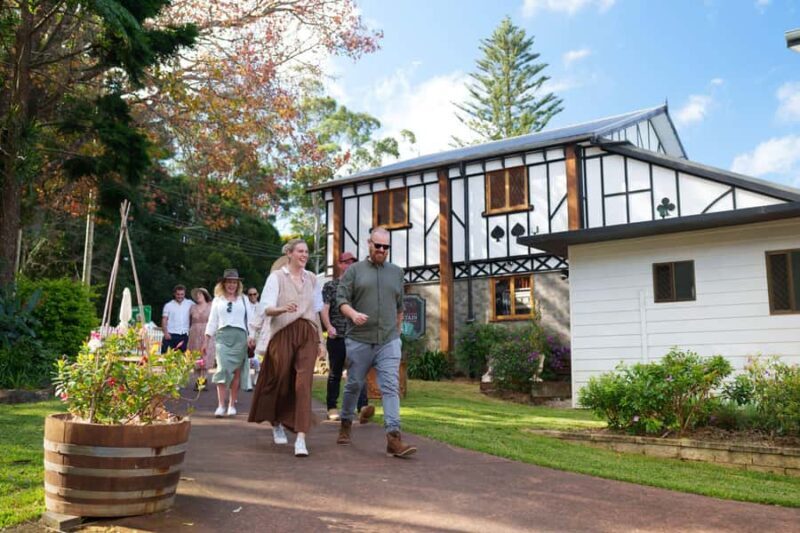 Brisbane: Tamborine Wine & Distillery Tour + 2 Course Lunch - FAQ