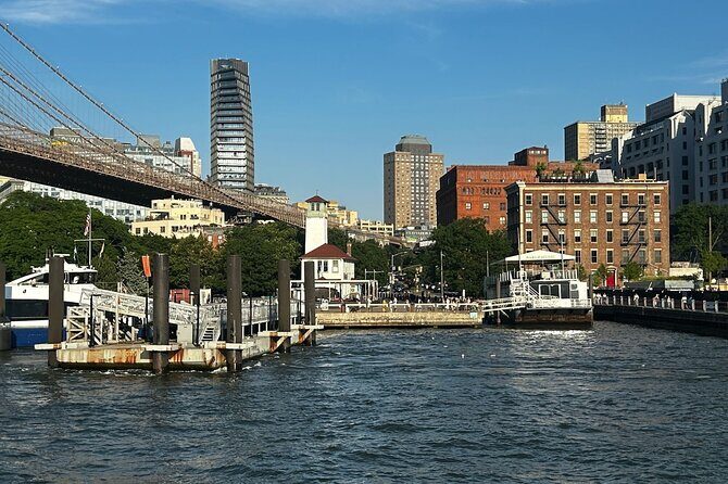 Brooklyn Bridge & DUMBO Walking Tour (& East River Ferry Tickets) - Why This Tour Stands Out