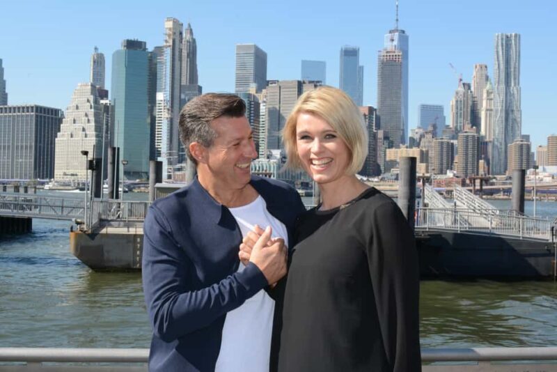 Brooklyn Bridge & Neighborhoods 2-Hour Photo Shoot Tour - A Deep Dive into the Tour Experience