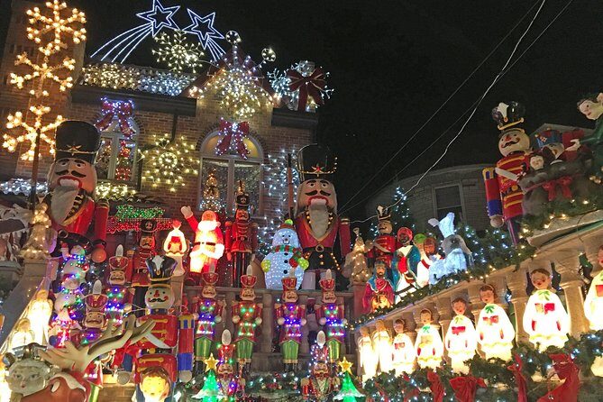 Brooklyn Christmas Lights Walking Tour at Dyker Heights - Brooklyn Christmas Lights Walking Tour at Dyker Heights: A Detailed Review