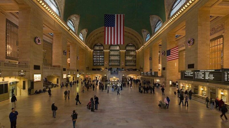 Brooklyn: Movie Locations Guided Tour with Entry Ticket - What Makes This Tour Special