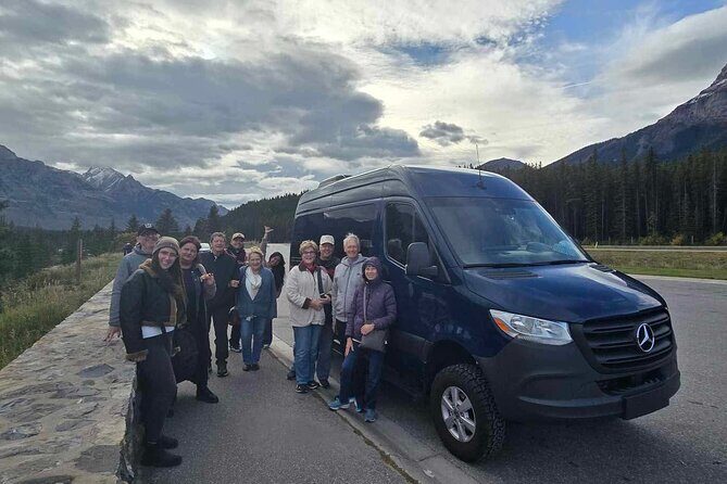 Budget-Friendly Shuttle: Banff to Moraine Lake & Lake Louise. - An Honest Look at the Experience