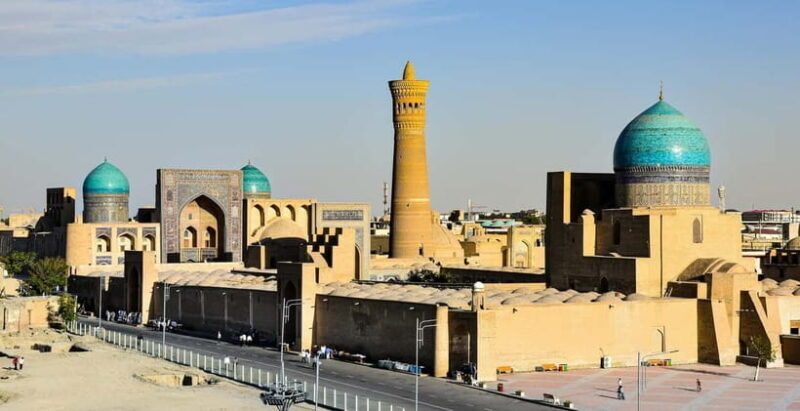 Bukhara: A Journey Through the Ages. - An Introduction to the Tour Experience