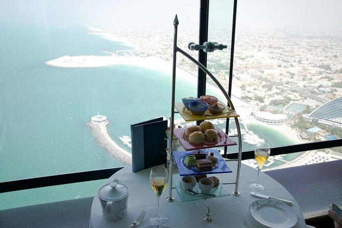 Burj Al Arab Guided Tour With Private Transfers - An Introduction to the Tour Experience