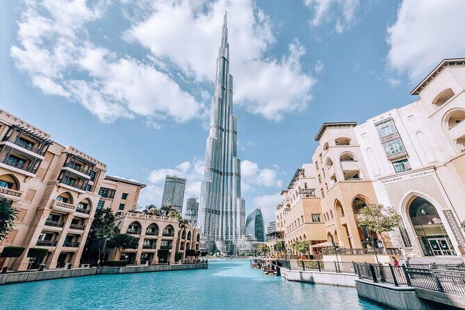Burj Khalifa Entry Tickets to the 124 and 125 Level - Additional Features: Multimedia and Comfort