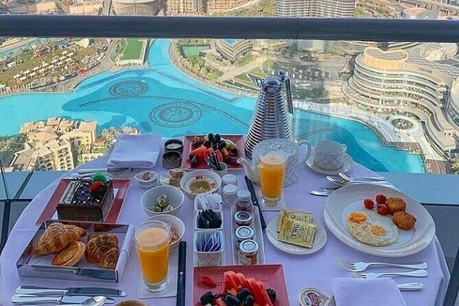 Burj Khalifa Ticket with The Cafe Treat - Detailed Breakdown of the Experience