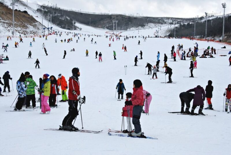 Busan: Eden Valley Resort Winter Ski Snowboard Sled Day Tour - FAQs