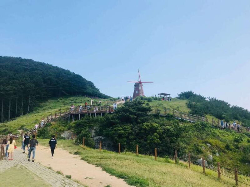 Busan: Geoje Coastal Escape, Sea Breeze& Oedo Botania Island - FAQ