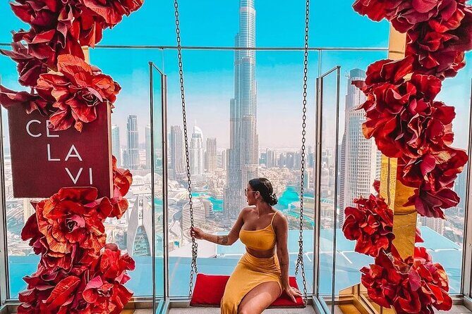 Business Lunch at CE LA VI Dubai Level 54 Address Sky Views Dubai - Key Points