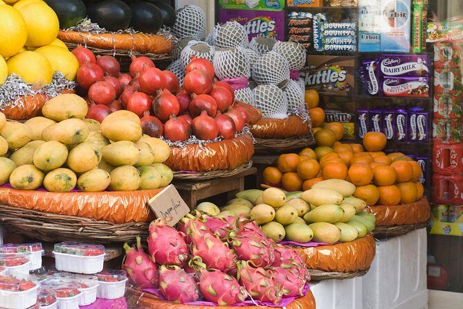 Bustling Markets of Delhi (Guided Half Day Shopping Tour) - The Sum Up