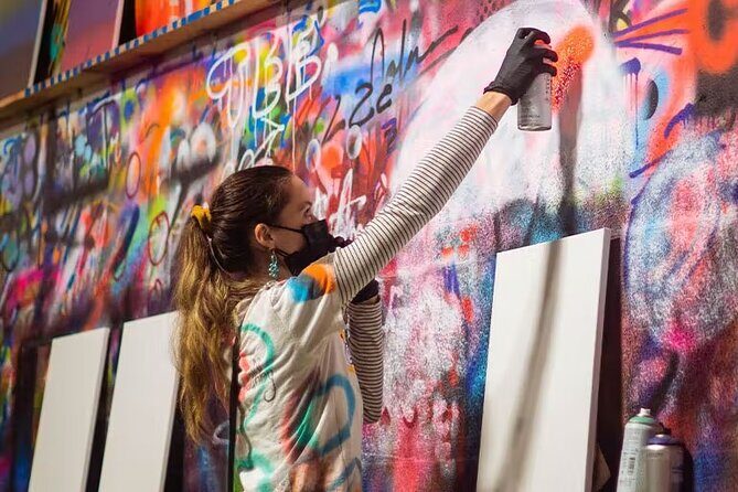 BYOB Spray Paint and Sip Workshop in Atlanta - What You Can Expect from This Atlanta Workshop