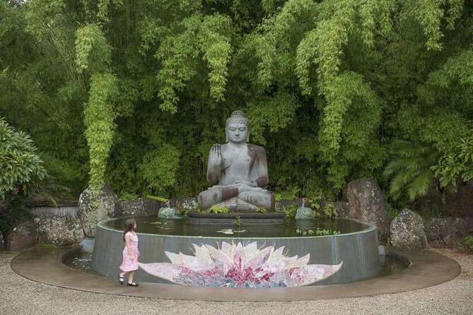 Byron Bay and Beyond Tour Including Cape Bryon Lighthouse Crystal Castle and Bangalow - FAQ