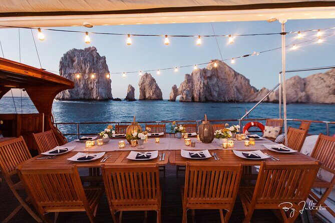 Cabo San Lucas Luxury Sailing Yacht and Dinner with a Chef - A Closer Look at the Experience