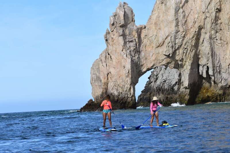 Cabo san Lucas: Paddle Boarding or Kayak and Snorkeling - Relaxing with a Fresh Picnic