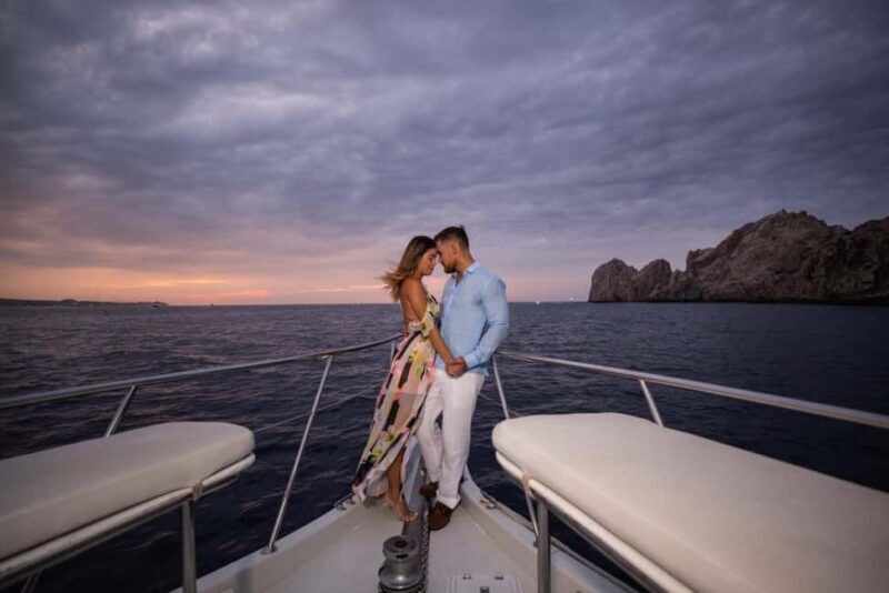 Cabo San Lucas: Romantic Dinner on a Private Yacht - Who Will Love This Tour?