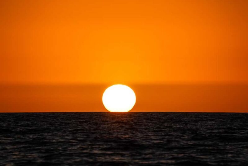 Cabo San Lucas: Sunset Cruise - Key Points