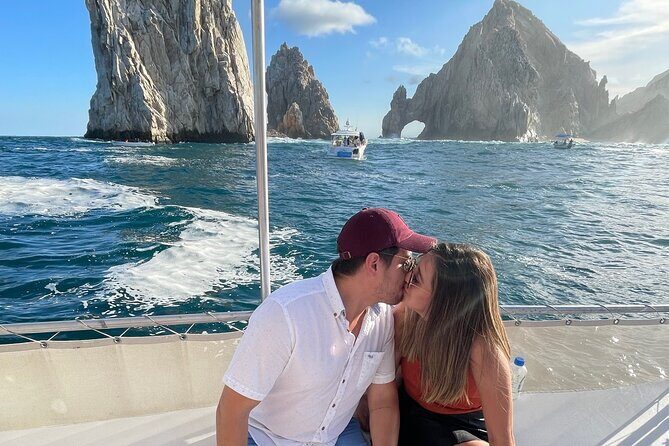 Cabo San Lucas Sunset Party on the Water - Adult Only - The pros and cons based on reviews